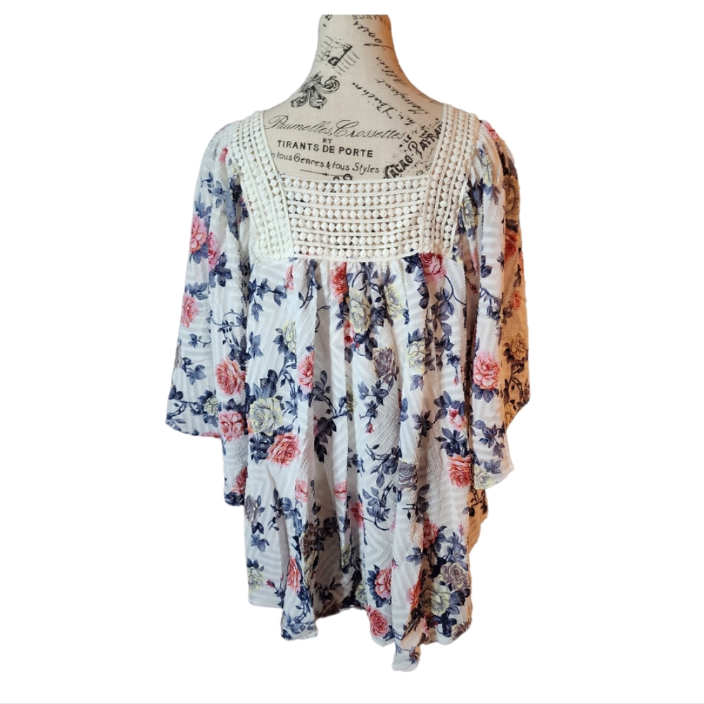 NWT Chelsea & Theodore Floral Boho Blouse Size 2X-Large - Picture 2 of 3